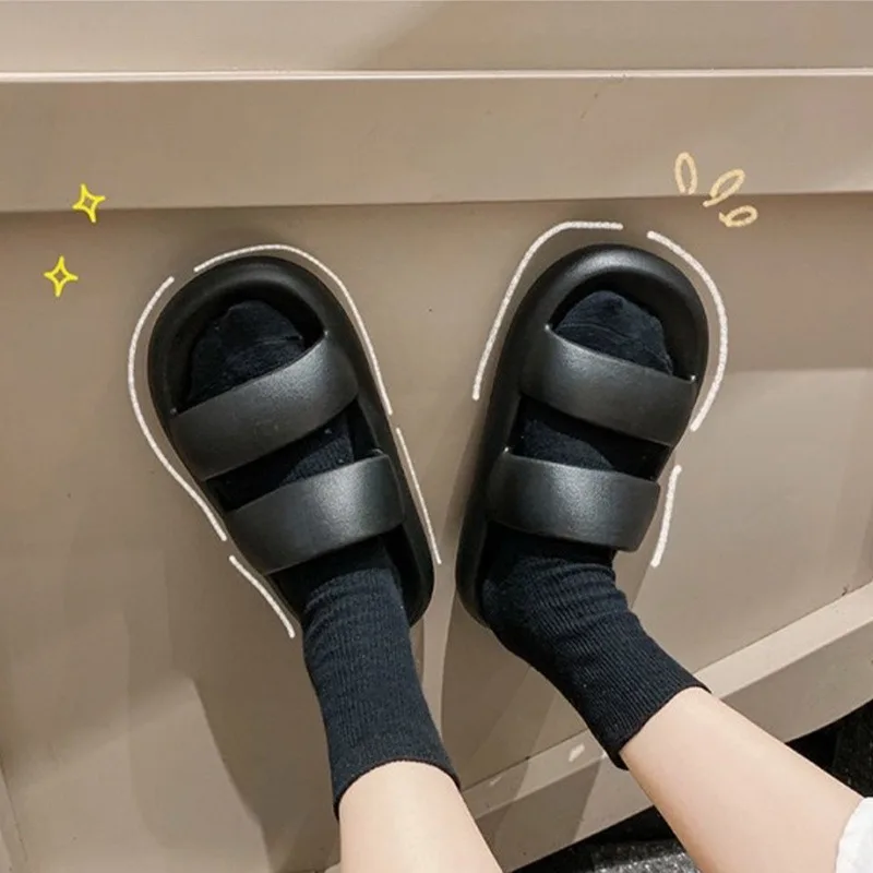 

Outdoor Comfortable Soft Slippers Women Indoor Bathroom Home Shoes Flat EVA Thick Sole Slides Non-Slip Beach Summer Sandals