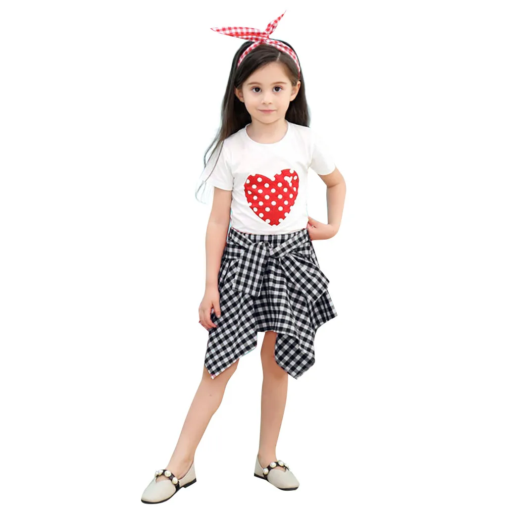 Футболка в горошек с короткими рукавами и надписью Love для маленьких девочек топы