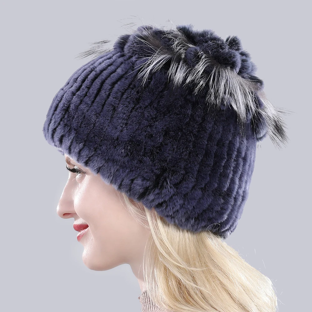Женская Шапка бини зимняя теплая трикотажная из натурального Лисьего меха в