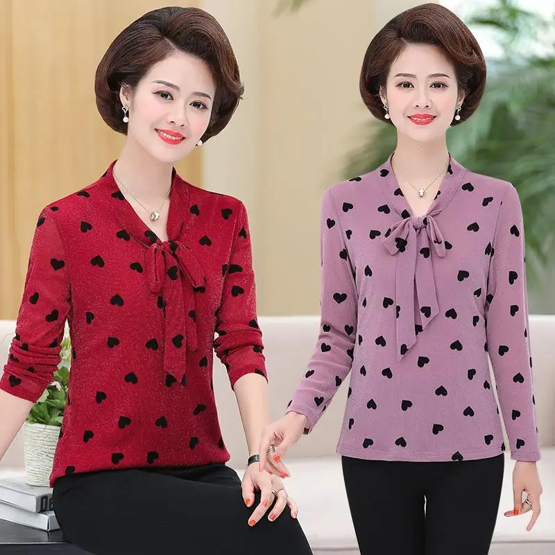 Одежда для матери среднего возраста Весенние футболки с длинным рукавом женская