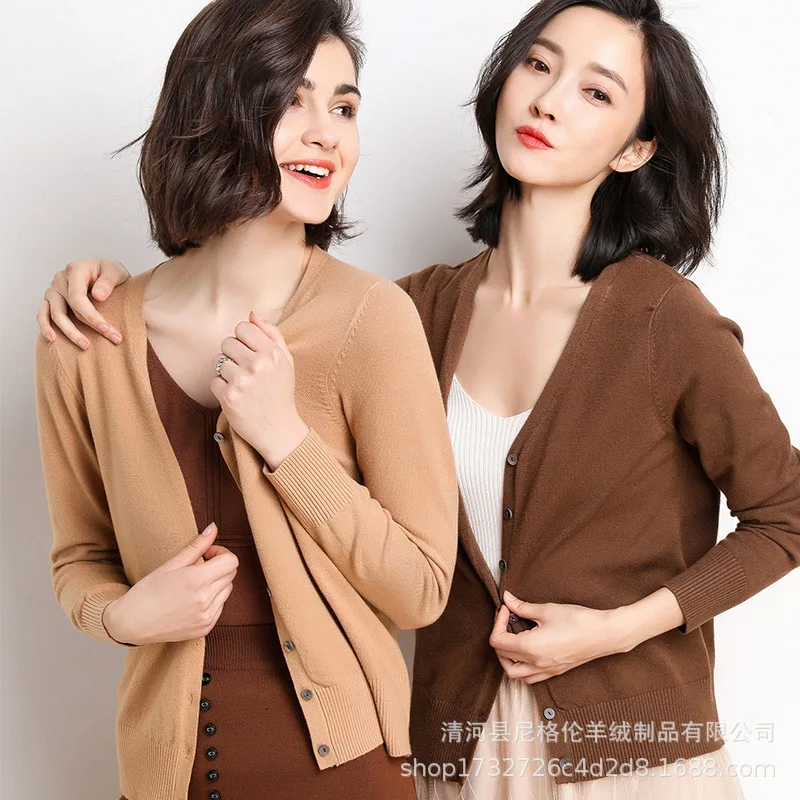 

News Women Cardigan Knitted V-Neck Air-Conditioning Outerwear Thin Female Casual Tops Lady Sweater Fashion Classic Style