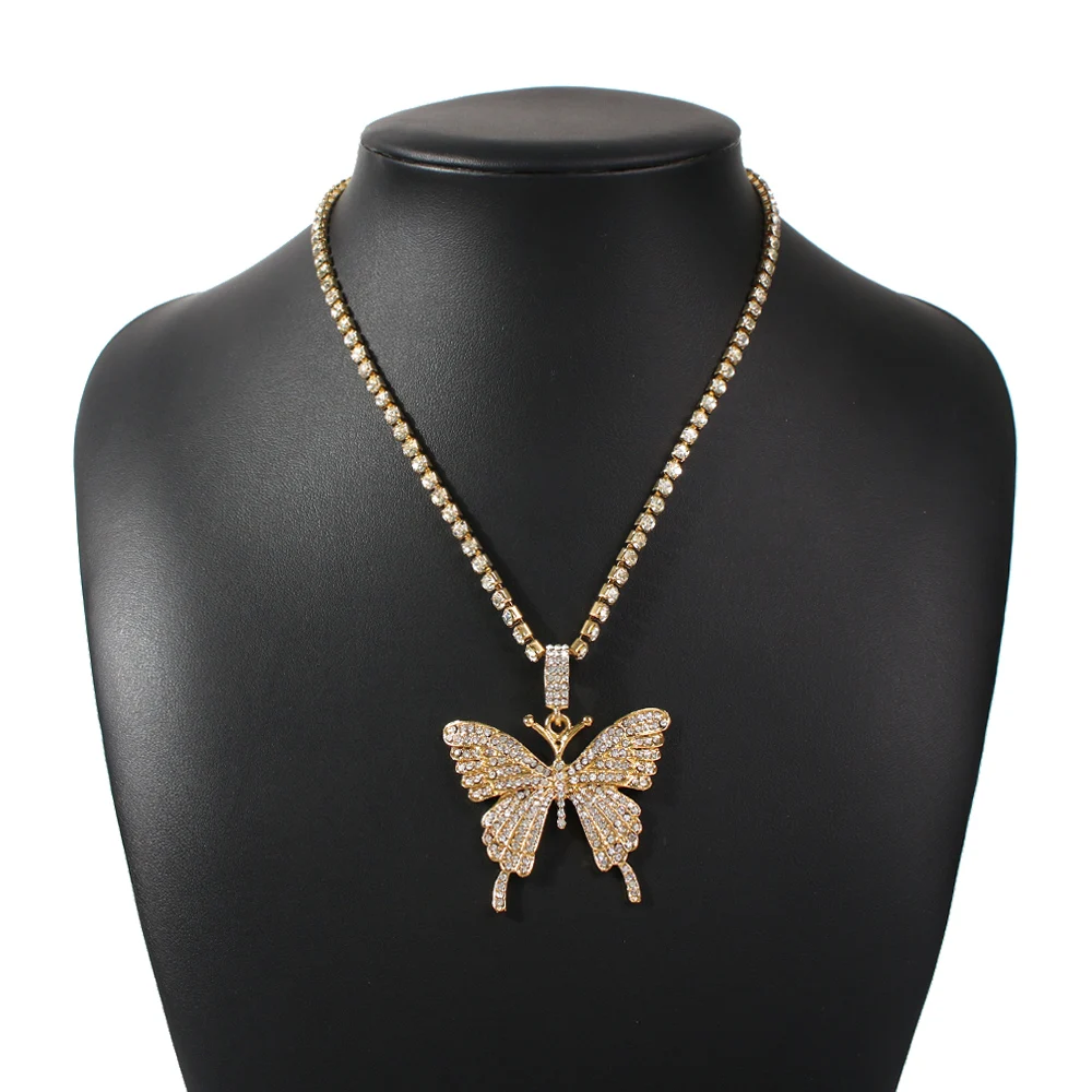 

Fashionable and Fashionable Luxurious Crystal Butterfly Pendant Necklace AdjustableNecklaceChainWholesale Bulk Butterfly Jewelry