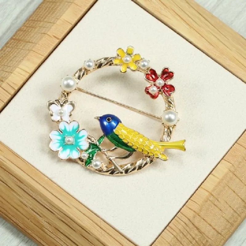 

America, Japan and South Korea new original design of flowers and birds' language enamel color temperament corsage coat drop gla