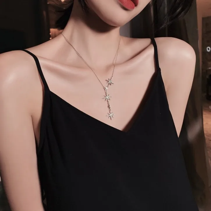 Изысканная подвеска Стразы в виде звезды серебряное ожерелье серебряного цвета