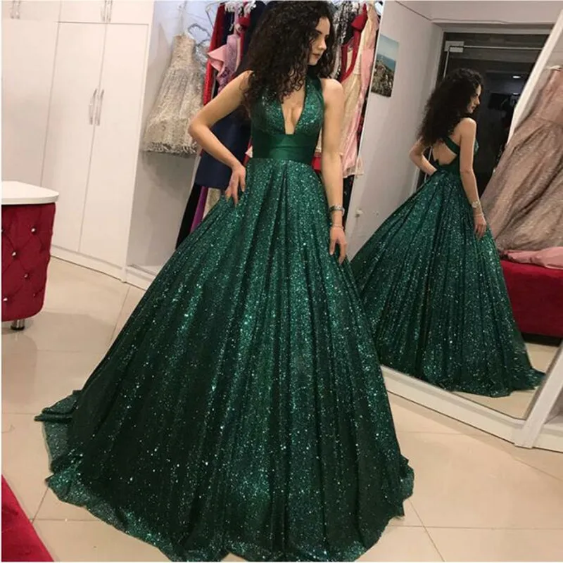 

Sexy Long A Line Prom Dresses 2019 New Sparkly V Neck Sleeveless Floor Length Pleats Formal Evening Dress Party Gowns