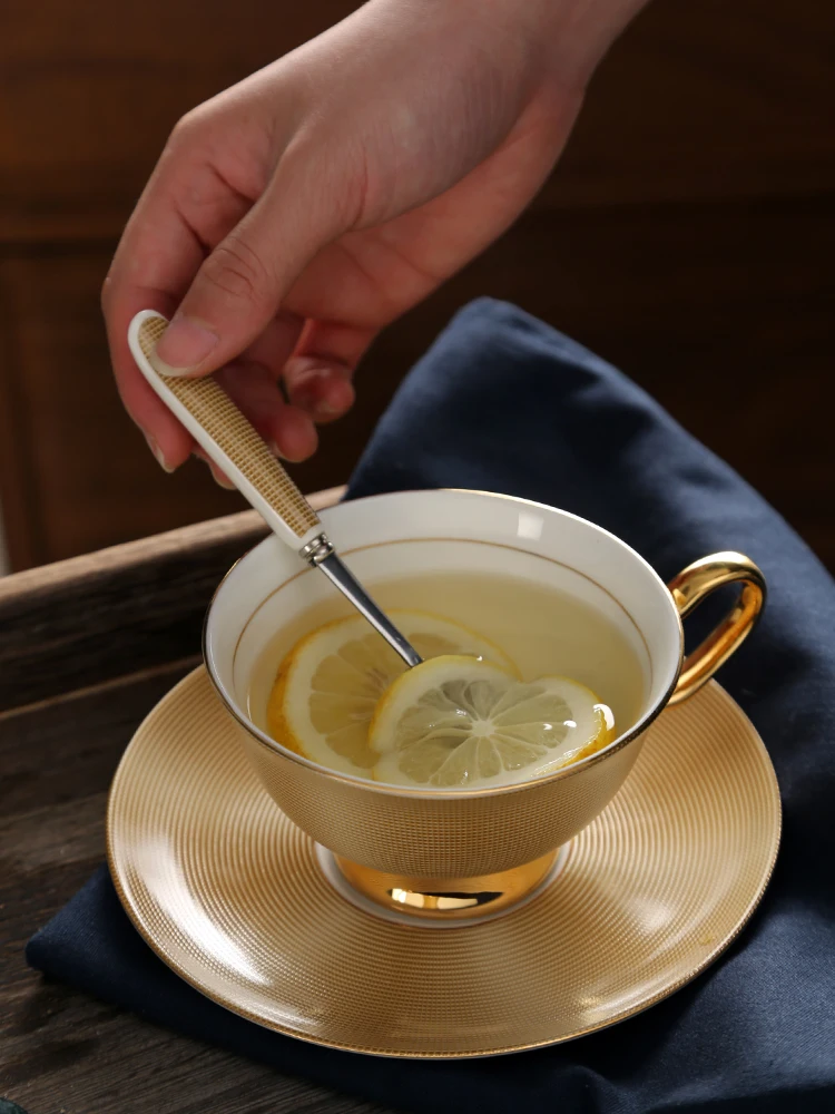 Фарфоровая чашка чайный набор блюдца чаша дзен многоразовая Золотая для кофе