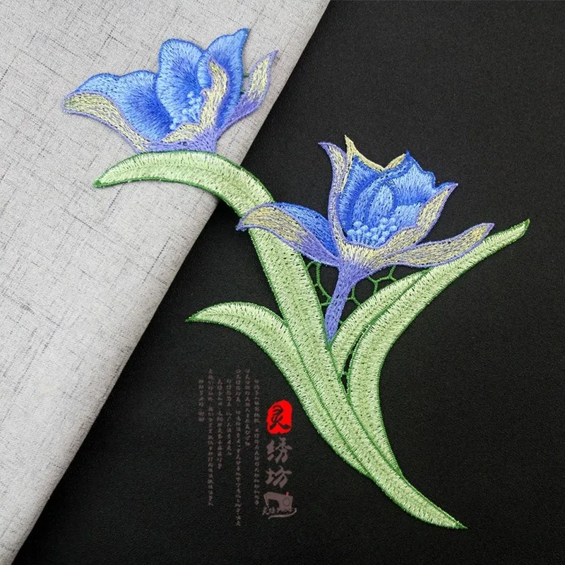 

6pcs/lot Sew Diy Large Embroidered Patches Orchid Flower Clothes Decorative Decal Chinese Women Dress Clothing Decoration