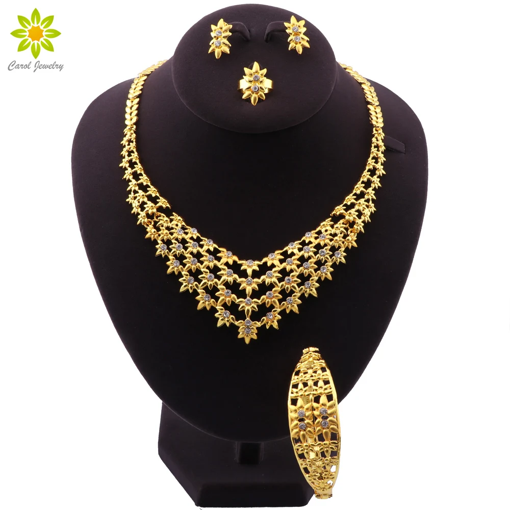 

Ювелирные наборы, колье, браслет, серьги, кольцо