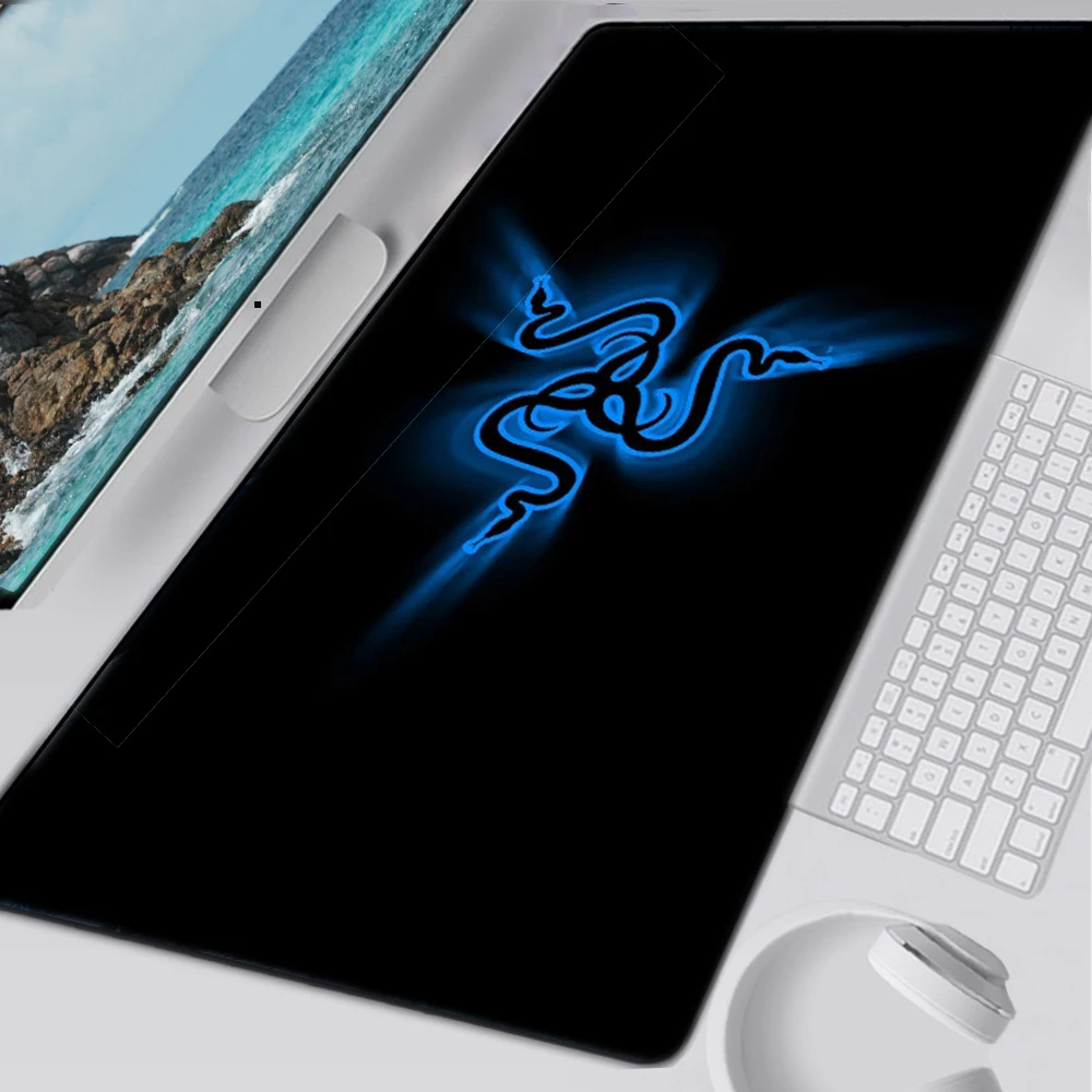 

Big promotion Razer logo gamer play mats Rubber Art Speed Mouse Pad Small Size for Gaming Decorate the desktop Mouse pads