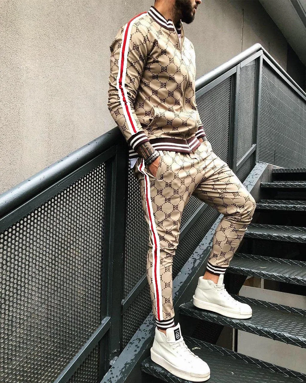 

2021 New, Muscle Brothers - Combining European and American sports trends, cape coats with zippers, 3D-printed, slim and relaxed