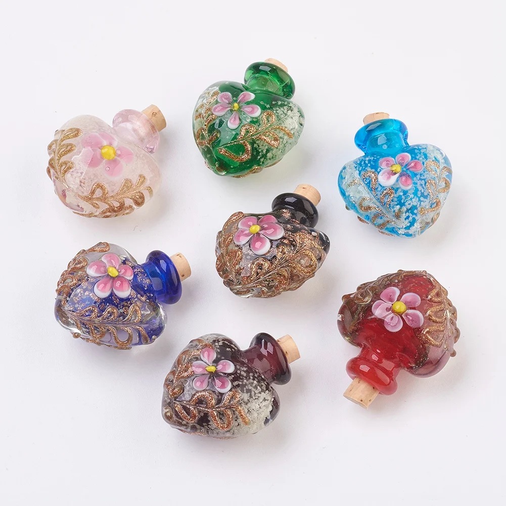 

5Pcs Handmade Heart Shape Luminous Lampwork Glass Perfume Bottle Pendant Essential Oil Diffuser Charm For Necklace DIY Jewelry