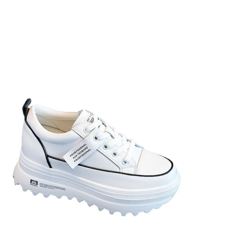 Женские кроссовки на платформе белые толстой подошве повседневные подходящие ко