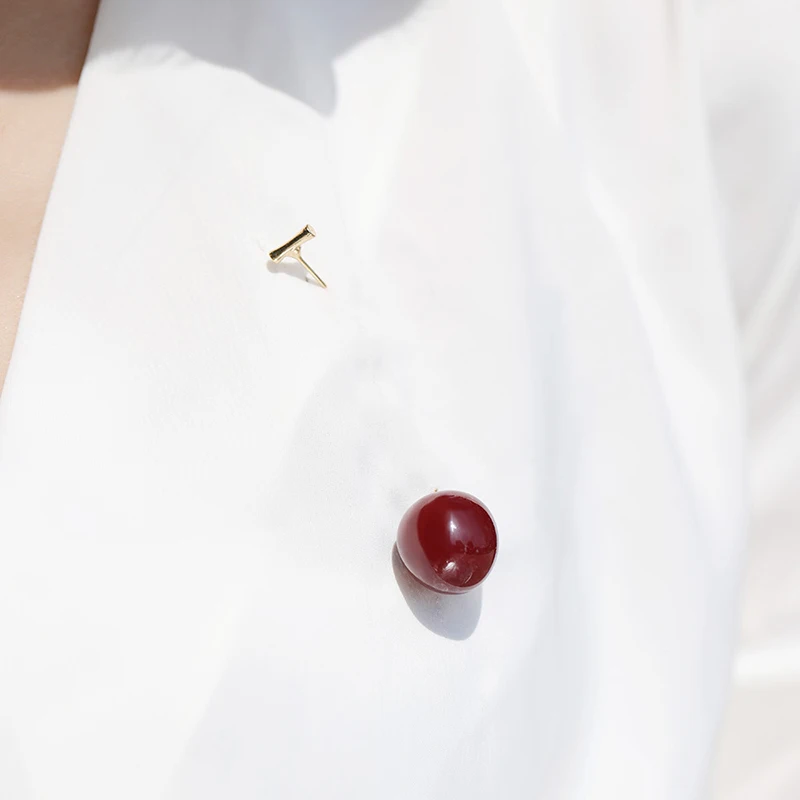 

Women's Cherry Brooch Girl Cute Red Brooches Pin Coat Sweater Shirt Brooches for Women Clothing Decoration Jewelry Accessories