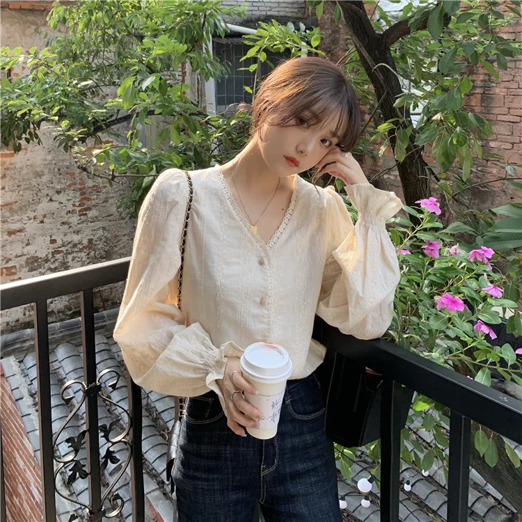 

Vintage Long Sleeve V-neck Shirts for Women Clothing Solid Loose Single-breasted Ladies Tops Hipster Spring Autumn New Blouses