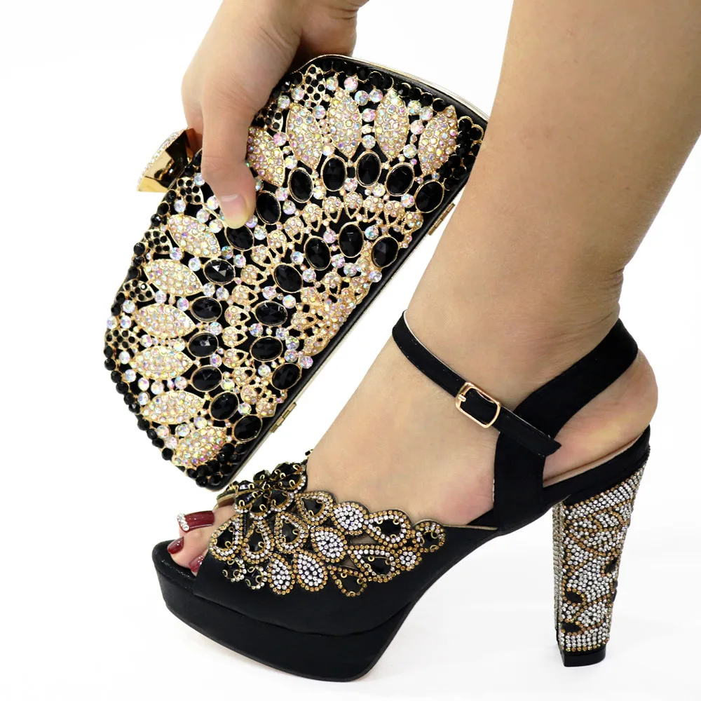 Print Design Shoes and Evening Bag Set