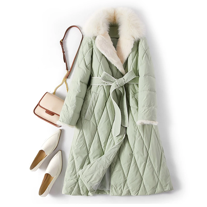 Женский пуховик с воротником из натурального Лисьего меха зимняя куртка на 90%