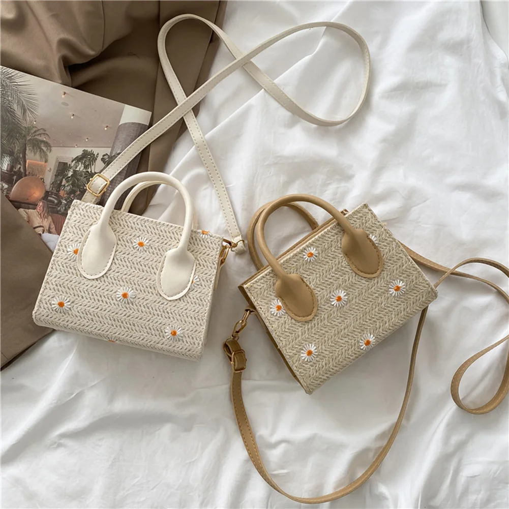 

Fashion Women Straw Woven Daisy Embroidery Shoulder Crossbody Messenger Bag Casual Ladies Small Top-handle Handbag Purse