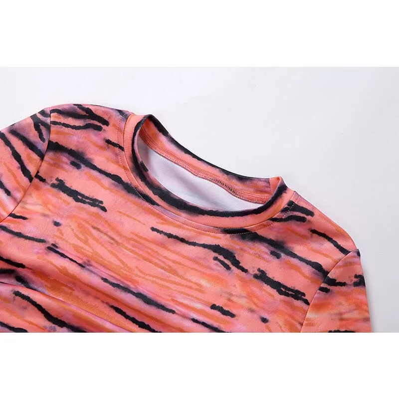 

Two Piece Set 2020 Summer Crop Top Round Neck Short Sleeve Women Sexy Suit