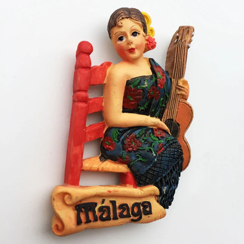 Магнит на холодильник Испания Малага андалусия гитара девушка сувенирное