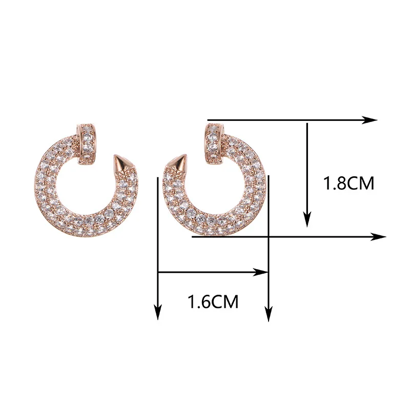 

Exquisite earrings, simple female small earrings, fashion star earrings, cold wind earrings