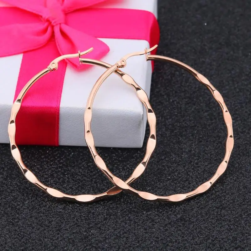 Преувеличенные серьги кольца Женские аксессуары корейские ювелирные изделия из