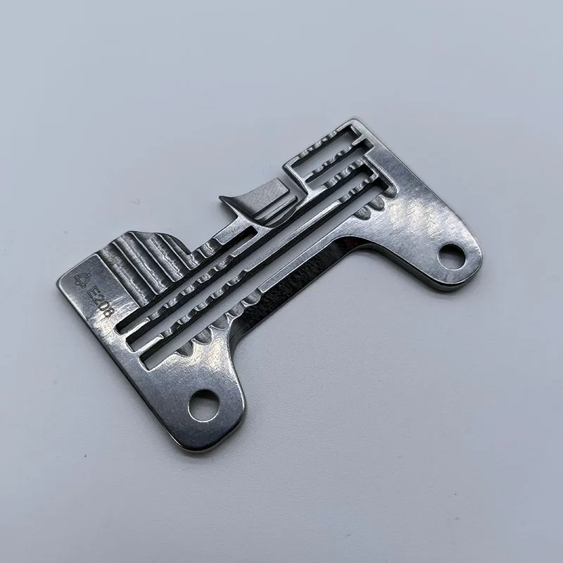 

Детали для швейных машин Q X YUN, игольчатая пластина E208 ДЛЯ SIRUBA 747K-514M2, хорошее качество