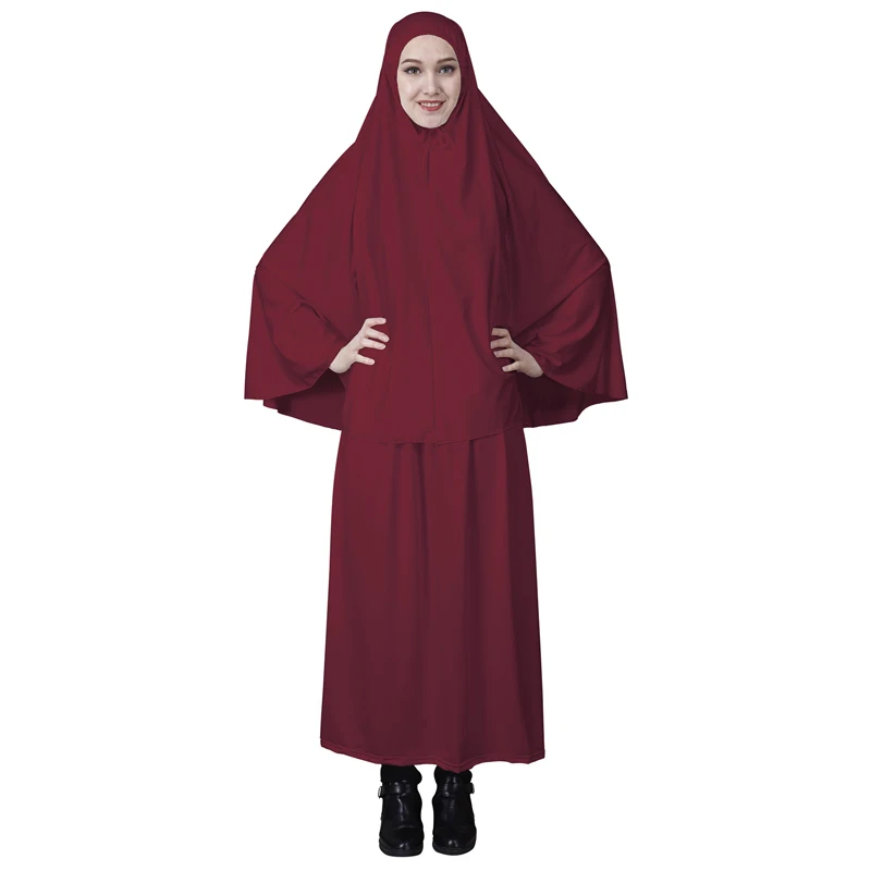 Мусульманские женщины из двух частей хиджаб и абайя Арабская леди