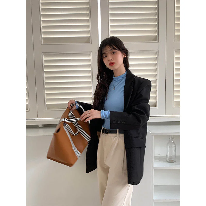 Осенне-зимний свитер с воротником в стиле ретро | Женская одежда