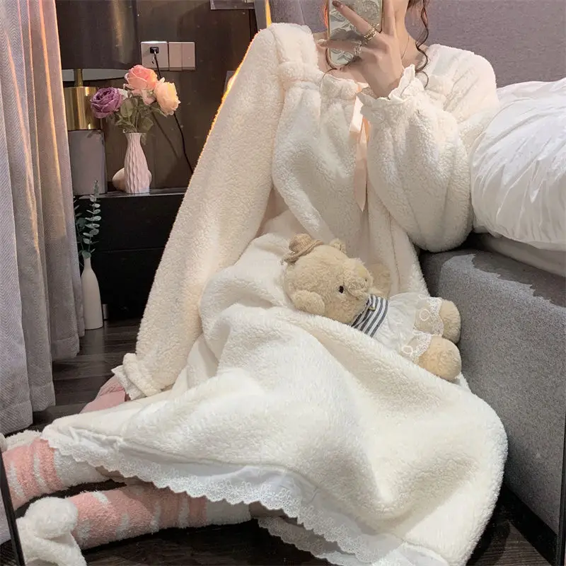 2021 New Style  Pajamas Women's Autumn and Winter Plush Thickening Can Wear Sweet Princess Style Home Clothes Sleepwear Women