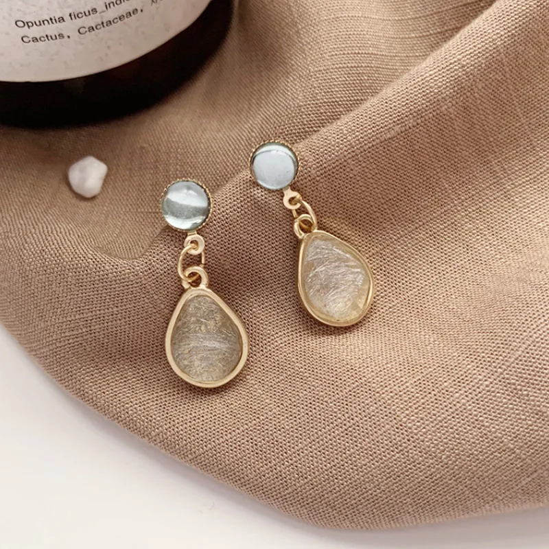 

Water Drop Earrings 2020 New Trendy S925 Silver Needle Temperament British Retro Sweet and Elegant Exquisite Earrings Women