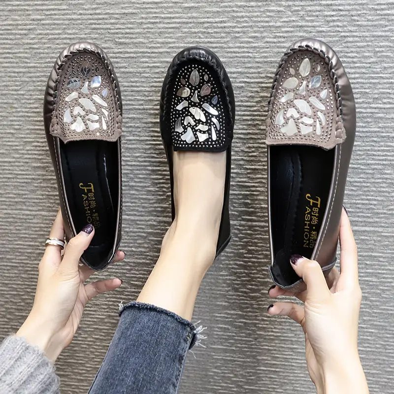 

Comfortable Driving Shoes Slim Fit Women's Sequin Loafers Stud Flats Ladies Casual Flat Shoes Girls Slip Ons Women Slides Shoes