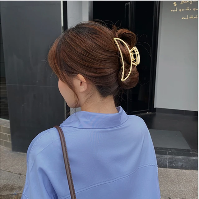 Woman Large Geometric Golden Metal Hair Claw Clip Clamps Hairpins Simple Hair Clips Barrettes Hairgrip Girls Hair Accessories 2