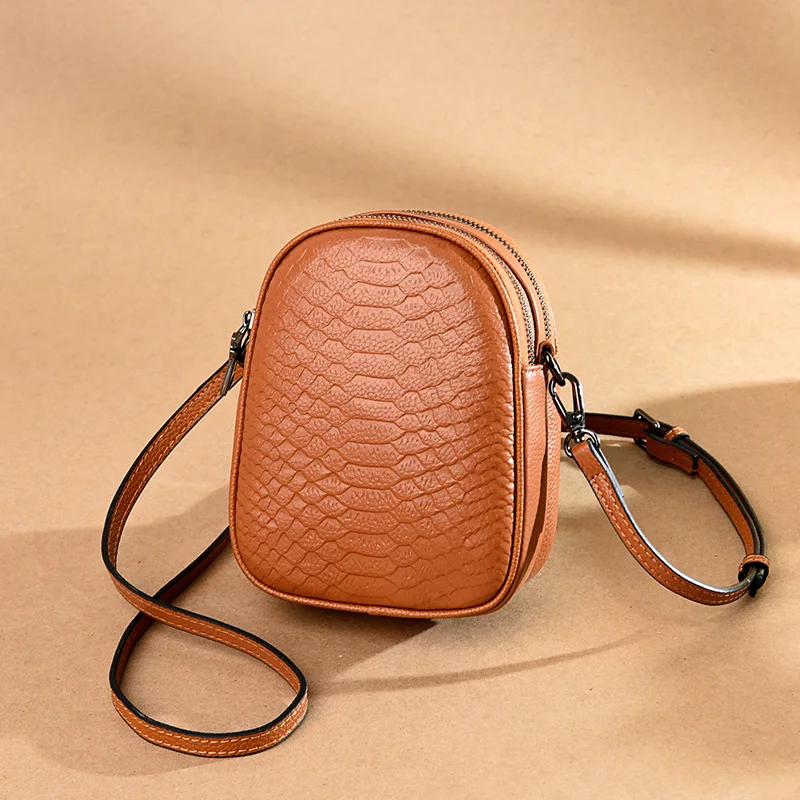 2021 genuine leather womens luxury handbag one shoulder mobile phone bag womens messenger bag new mini cross body bag free global shipping