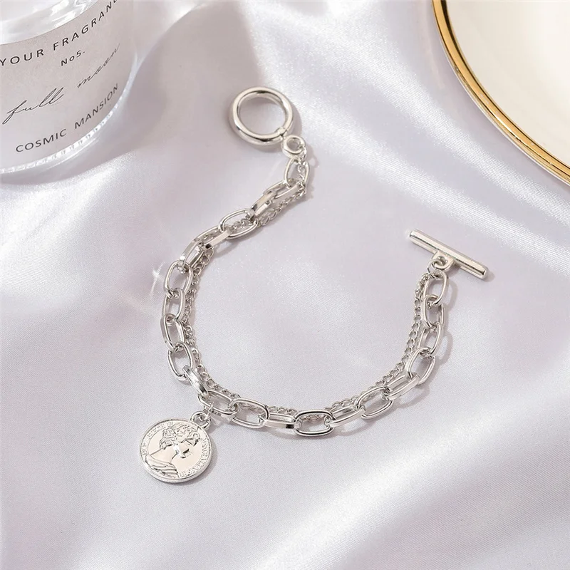 

Retro ins Chain Women Bracelet Personality Wild Portrait Round Card Double-Layer Bracelet Women Fashion Avatar Bracelet Jewelry