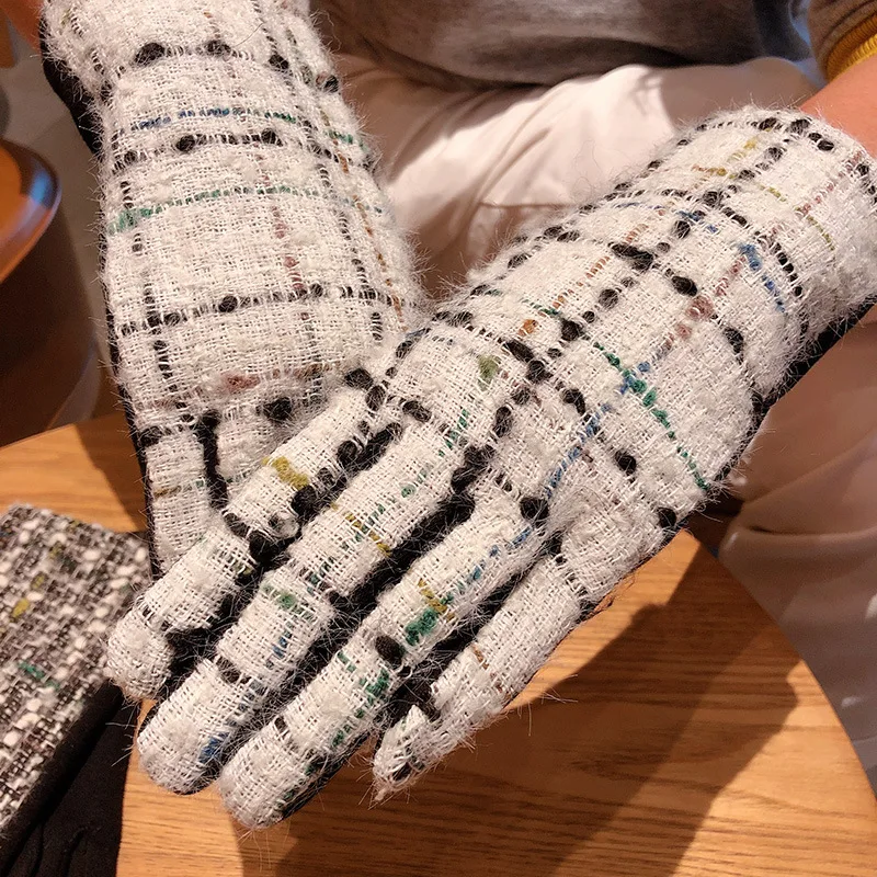 White plaid Золотые шелковые перчатки с небольшим ароматом, шерсть, модные шерстяные перчатки в клетку, бархатные Утепленные перчатки для девочек - Цвет: White plaid