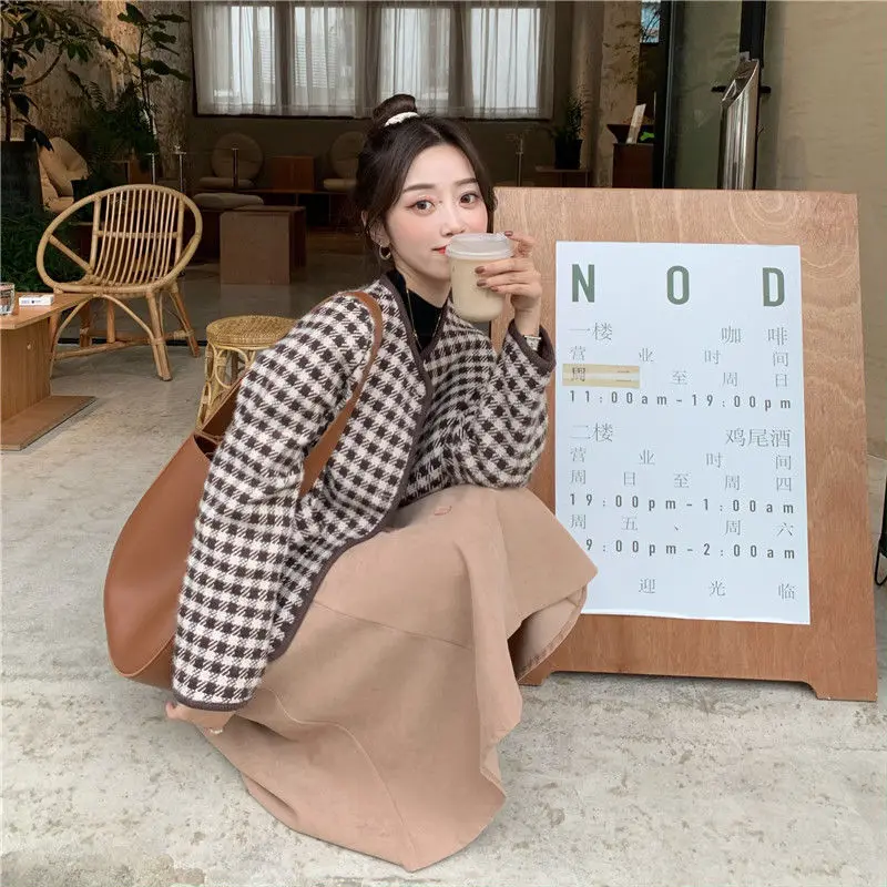 

Small Fragrant Style Plaid Short Wool Jacket Women's 2021 Fall/Winter New Slim Fit Plus Cotton Thickened Houndstooth Jacket