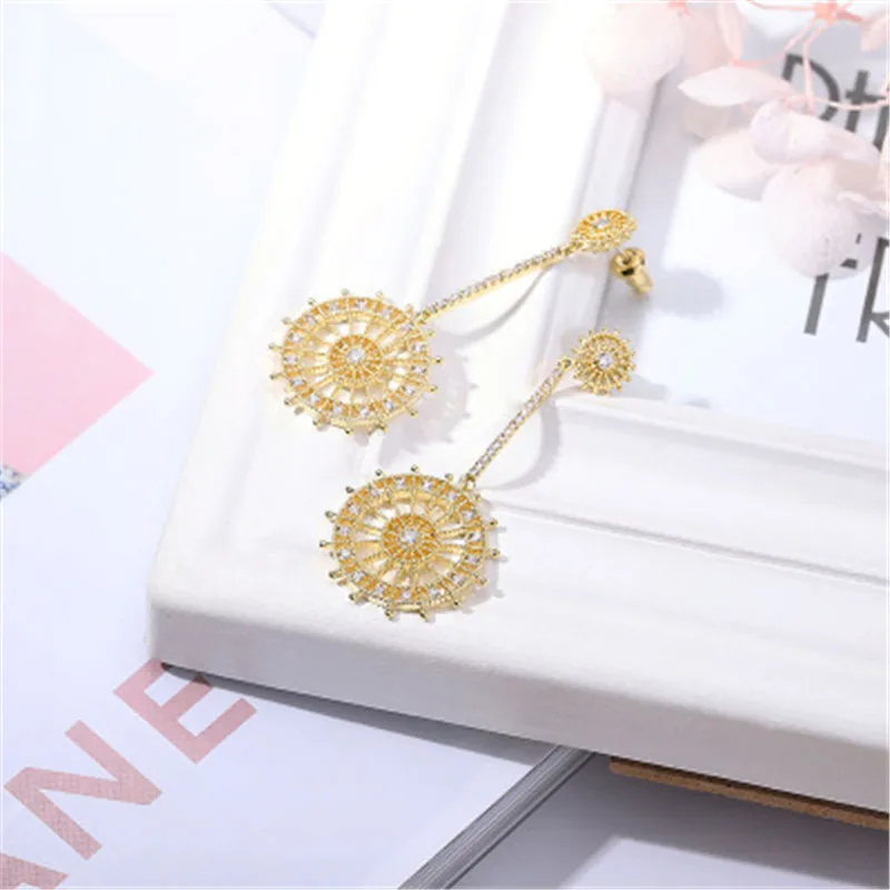 

Delicate Copper Hollow Catcher Dream Pendant Earrings For Women Long Tassel Party Wedding Fashion Earring Jewelry