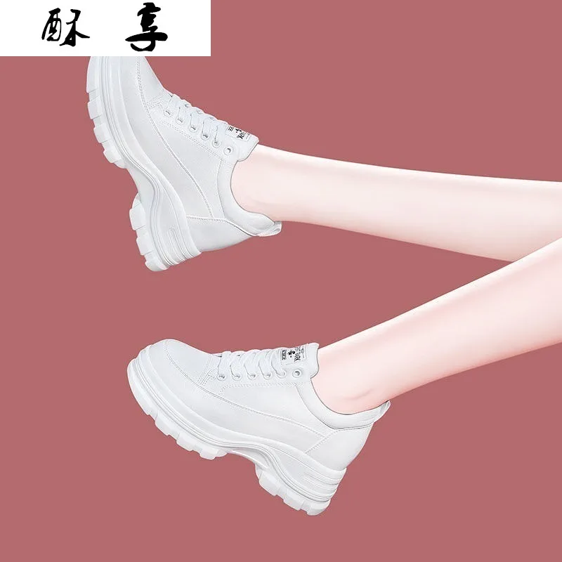 

Fashionable Women's Plus Velvet Platform Platform Shoes for Winter 2021 New Shoes Women Comfortable Vulcanized Women's Shoes