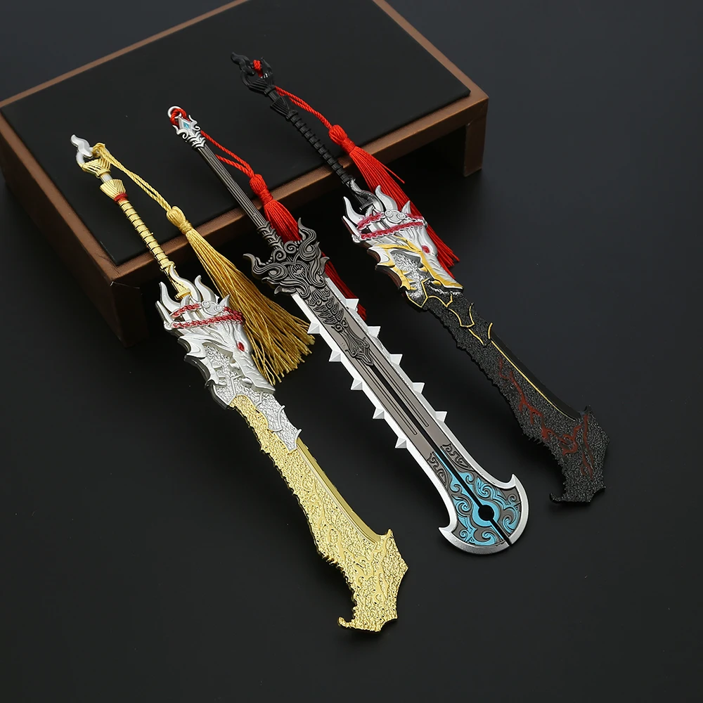 

Naraka Bladepoint Keychain Game Blade Sword Key Chain Ring Men Car Bag Keychains Chaveiro Fashion Jewelry llavero
