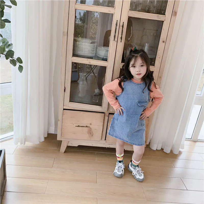 Весенне-осеннее модное однобортное джинсовое платье без рукавов для девочек 2020