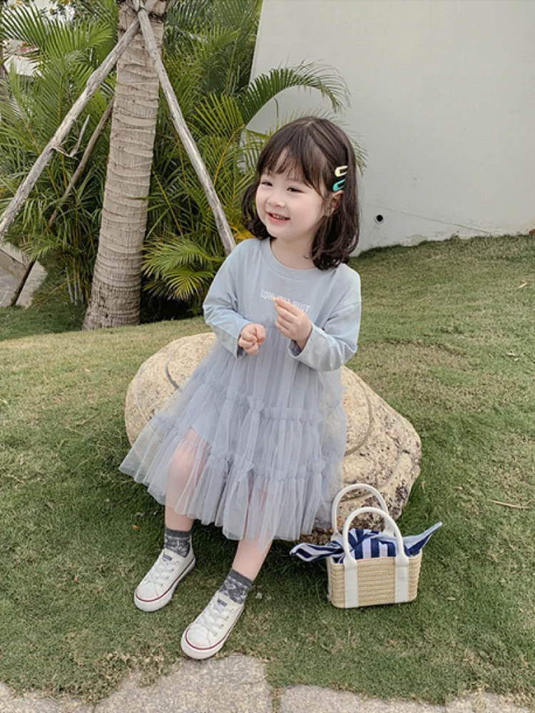 Платье ТРАПЕЦИЕВИДНОЕ хлопковое с длинным рукавом и кружевом буквенным принтом