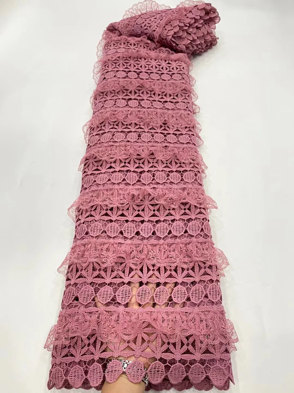 

Hot Selling African Cord Lace 2021 High Quality Nigerian Lace Fabric France Water Soluble Lace For Wedding Dress