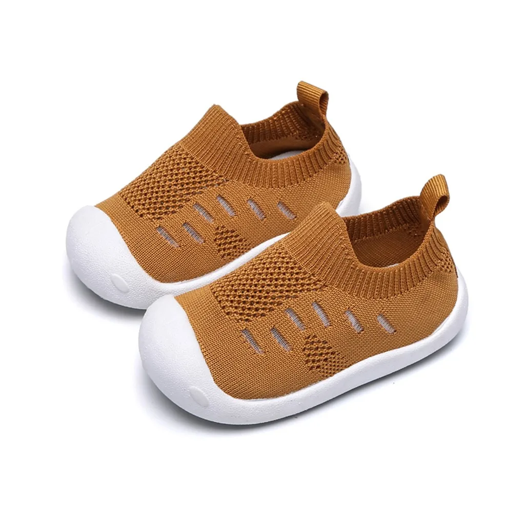 Спортивная обувь яркого цвета для маленьких мальчиков и девочек повседневная из