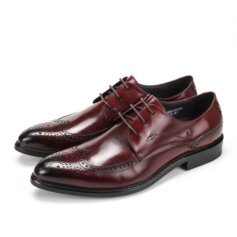 

British designer men's fashion wedding banquet dresses genuine leather bullock shoes pointed toe oxfords shoe brogue sneakers