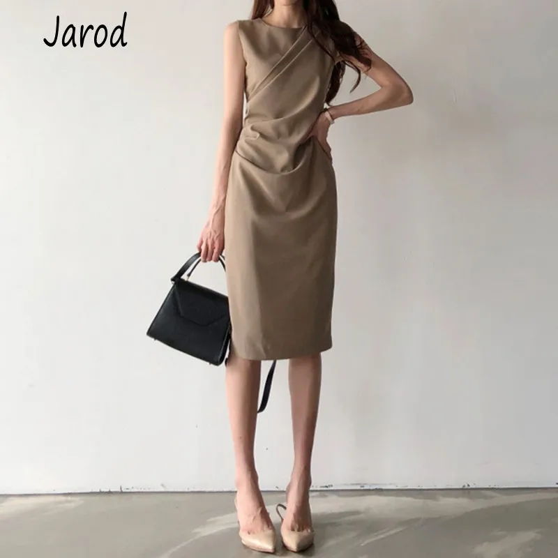 Женское драпированное платье-карандаш летнее Бандажное платье без рукавов с