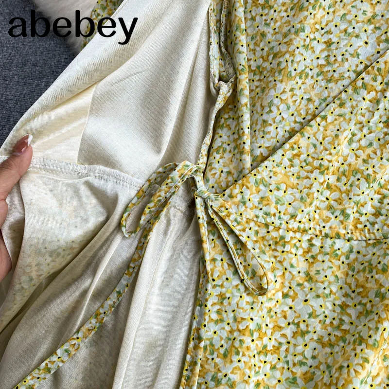 

Women French Floral Dress Sweet Puff Sleeve V Neck Ruffles A-line Sundress Summer Bohemian Print Holiday Midi Dresses