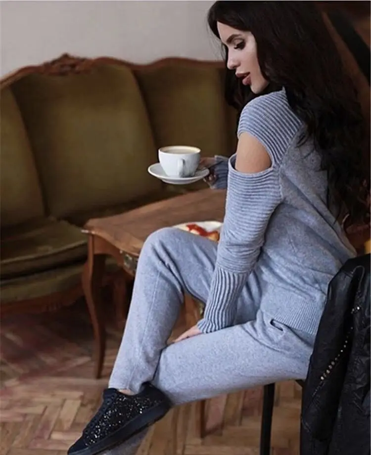 45% cashmere + 30% wool Knitted warm Suit hollow out Knit Sweater + cartton cashmere Trousers Leisure Two-piece suits wj1760