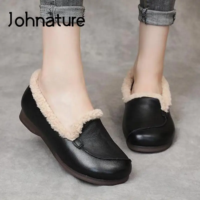 

Женские туфли на плоской подошве Johnature, из натуральной кожи, с круглым носком, теплая плюшевая обувь, ручная работа, повседневная обувь, зимн...