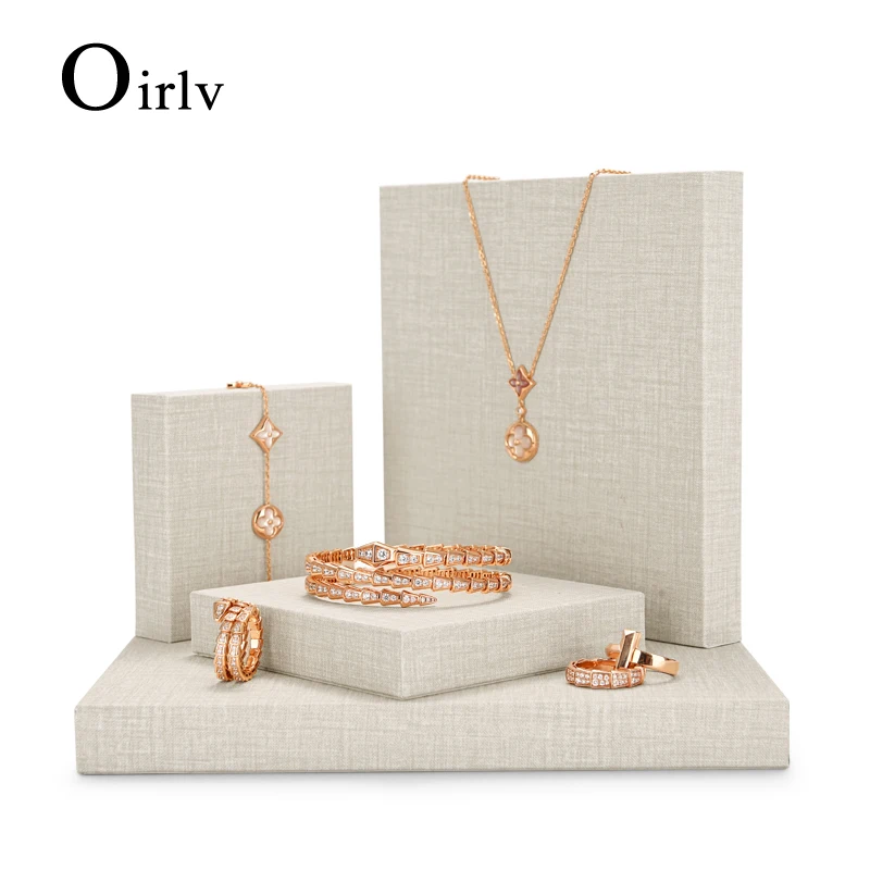 Oirlv 4pcs/set Green&Beige PU Leather Jewelry Counter Display Prop Set Jewelry Shop Cabinet Exhibition for Ring Bangle Necklace