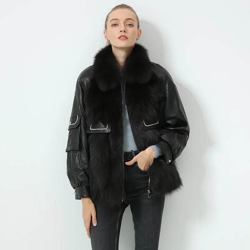 

Korean Fox Fur Grass 2021 Winter New Women's Young Short Fur Coat Lapel Sheep Fur One-parkerce Coat